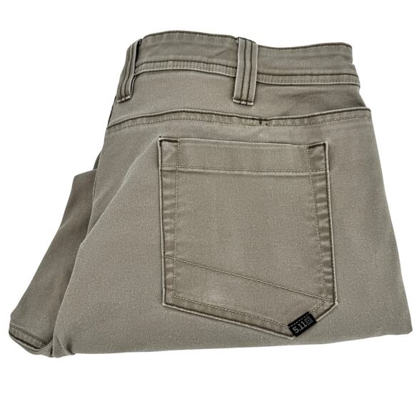 5.11 Tactical Jeans Mens 36x30 (37x29 ACTUAL) Defender Flex Slim Stone Denim - Picture 1 of 9